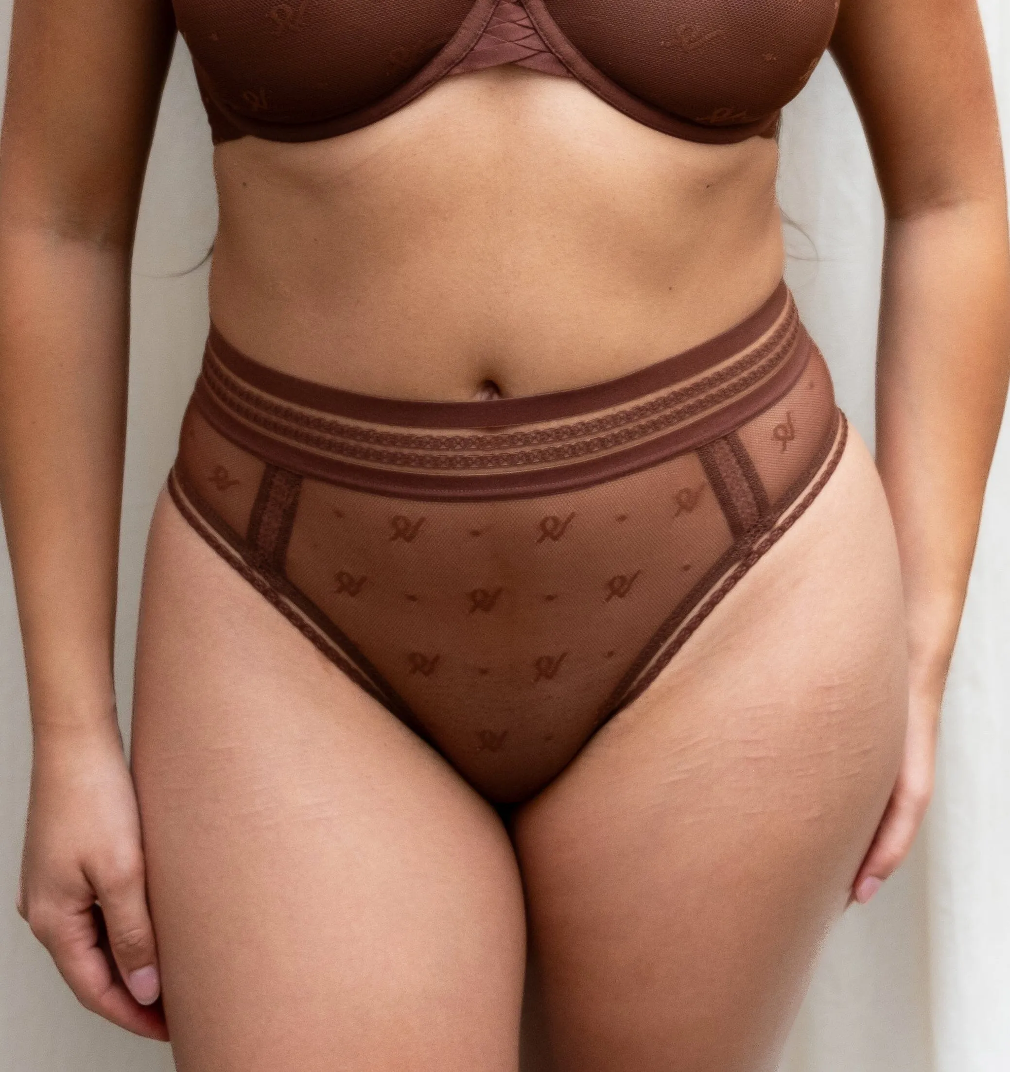 Abstract mesh deep brazilian [Cacao]