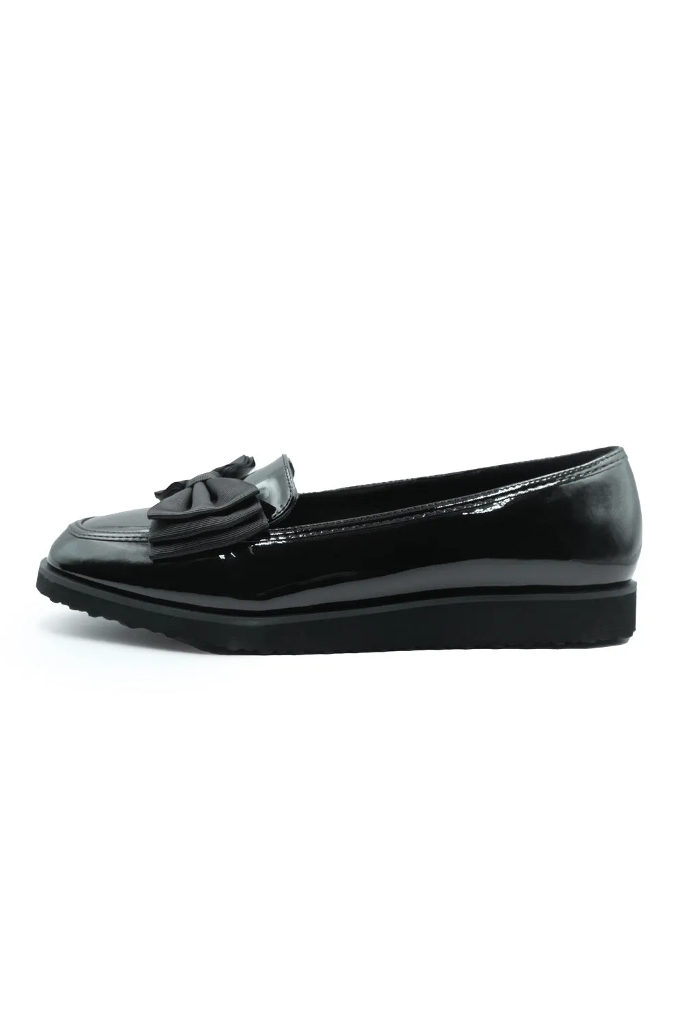 ALPHA WIDE FIT SLIP ON LOAFER SLIDER WITH BOW DETAIL IN BLACK PATENT FAUX LEATHER