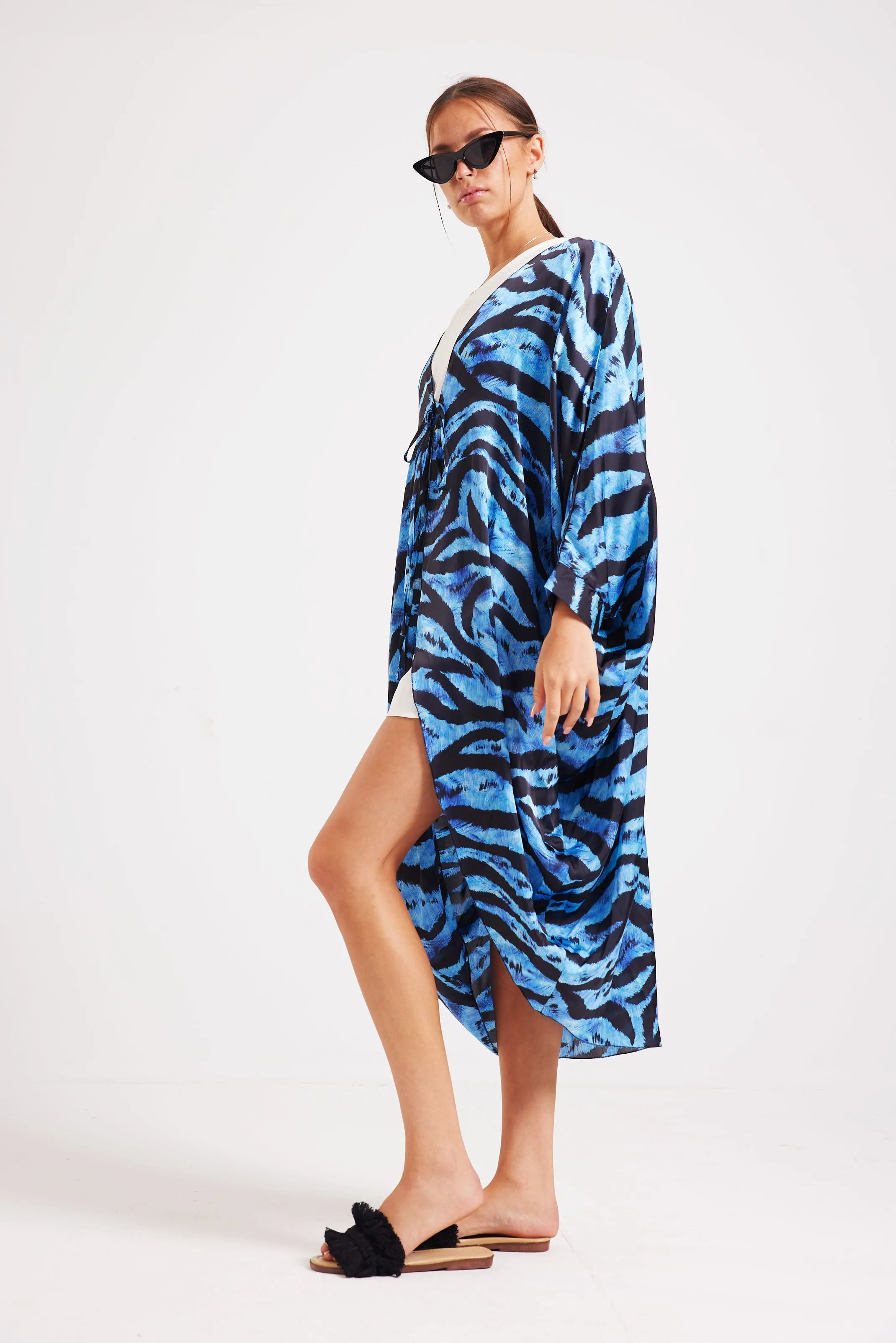 ANIMAL PRINT SATIN KIMONO - BLUE