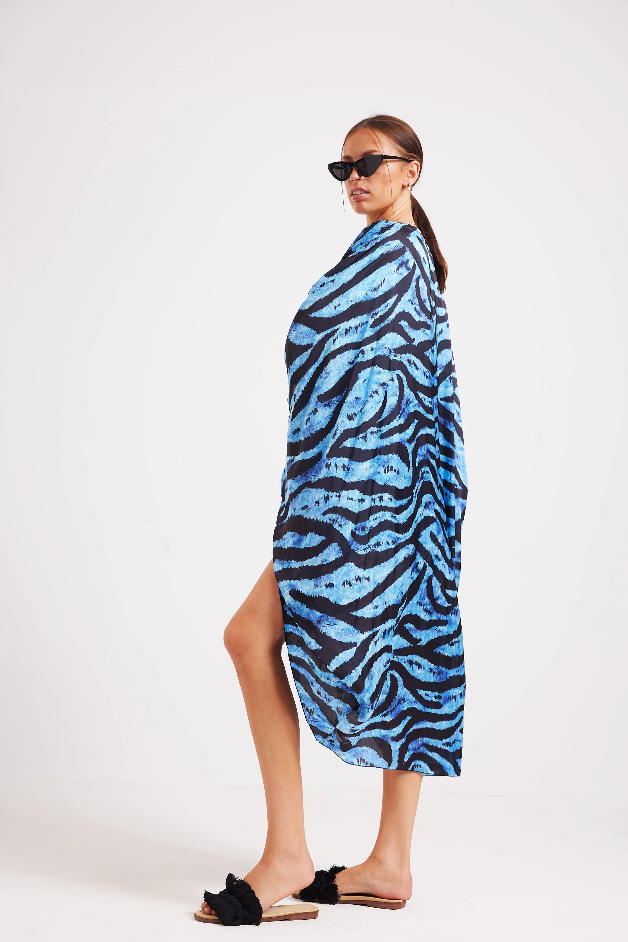 ANIMAL PRINT SATIN KIMONO - BLUE