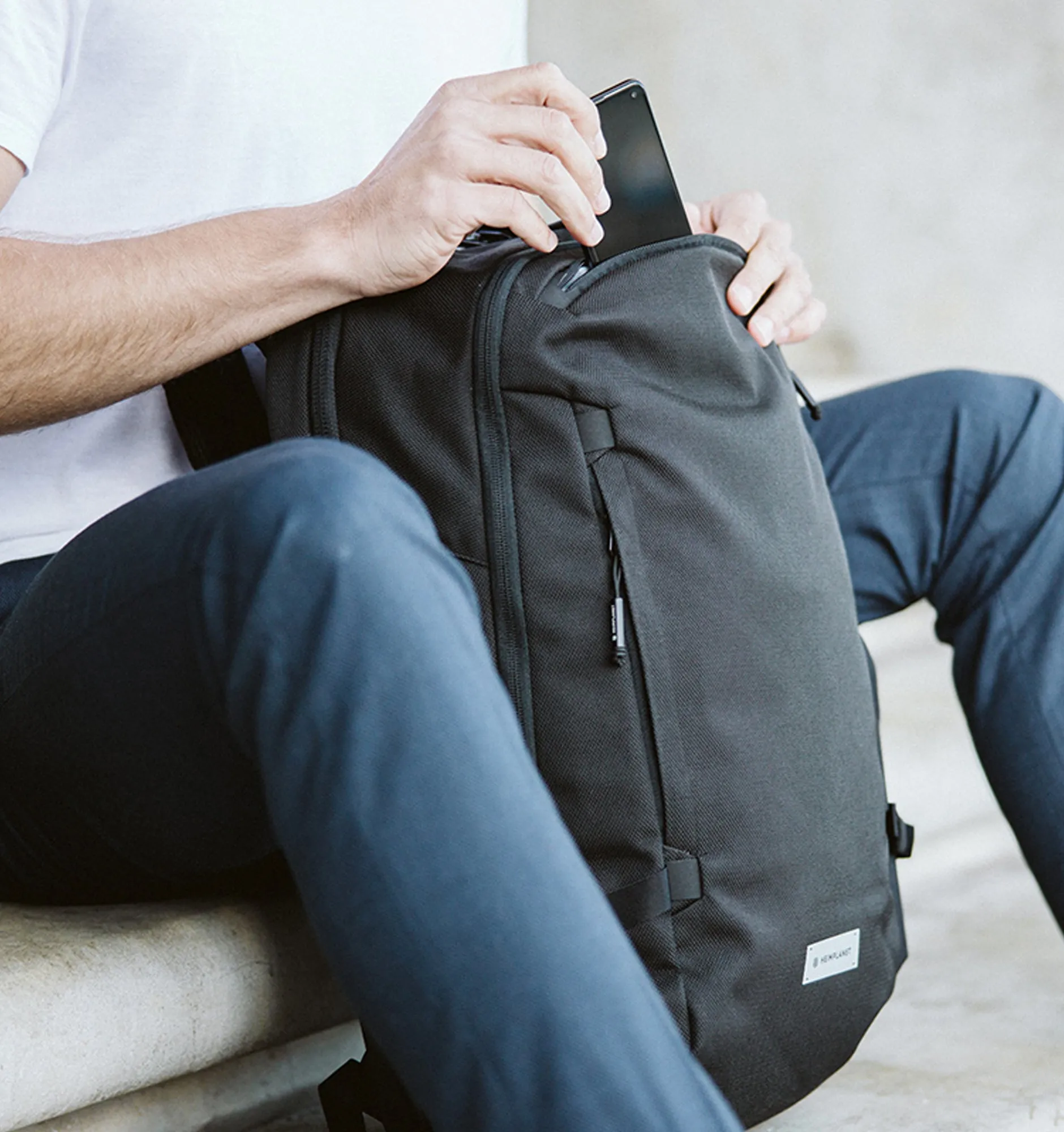 Heimplanet Transit Line Travel Pack 28L