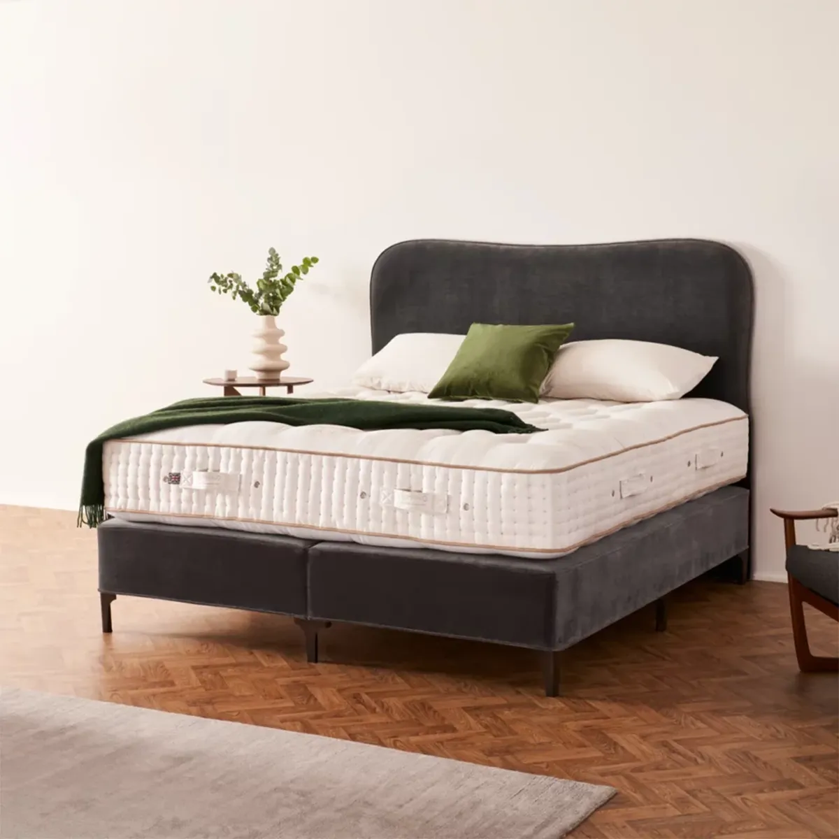 Magnificence Mattress By Vispring