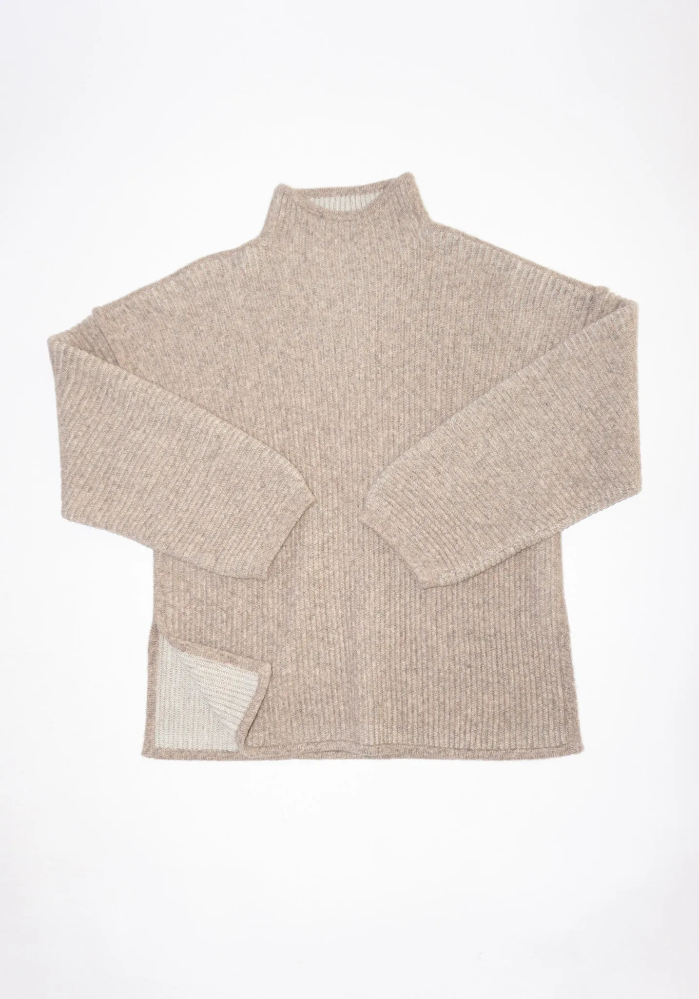 Ottoman Turtleneck Sweater in Moth Carrara