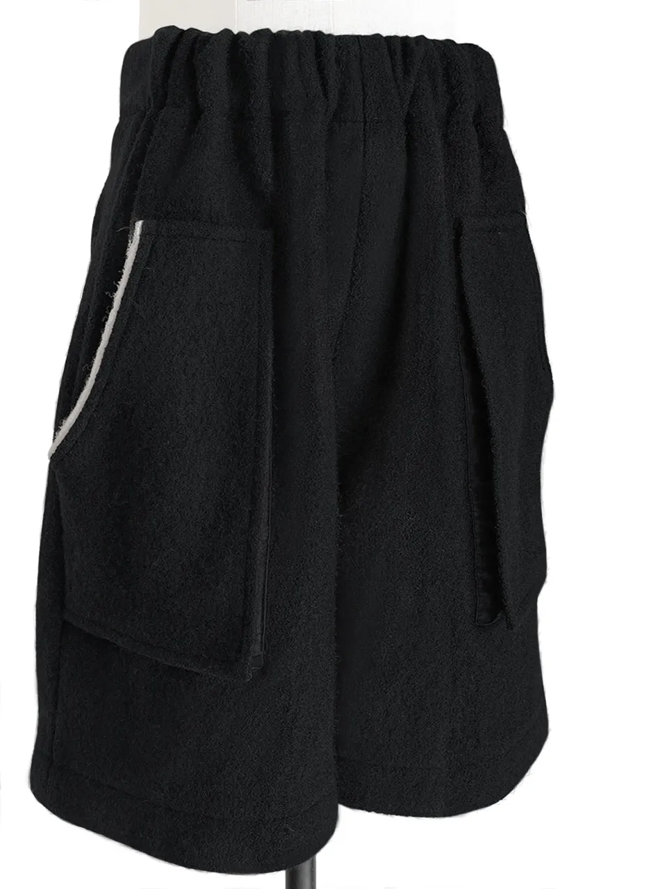 Surprise Sale! Black Elastic Waist Patch Pockets Wool Shorts