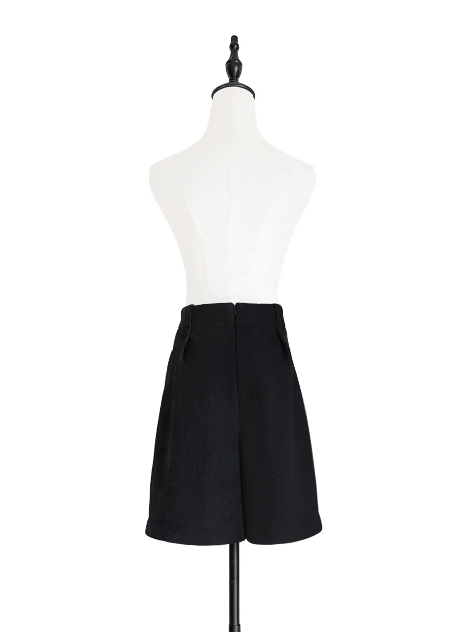 Surprise Sale! Black Elastic Waist Patch Pockets Wool Shorts